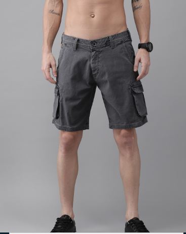 40% Off on Men Regular Fit Cargo Shorts- Myntra